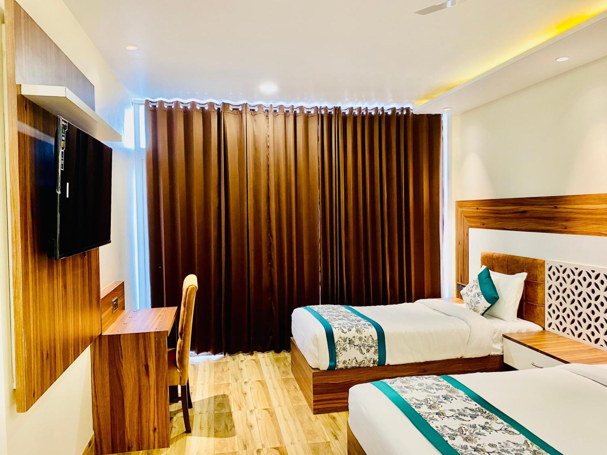 Hotel White House Walking Distance From Golden Temple- With Parking Amritsar Dış mekan fotoğraf