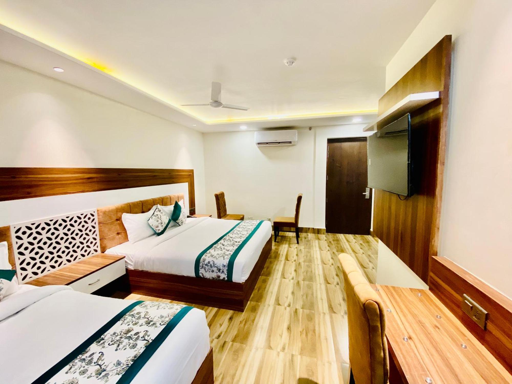 Hotel White House Walking Distance From Golden Temple- With Parking Amritsar Dış mekan fotoğraf