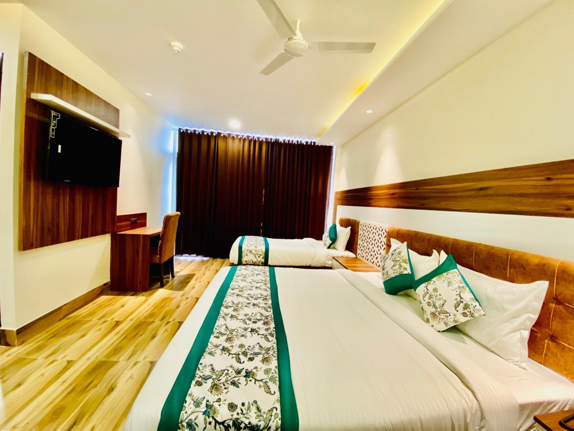 Hotel White House Walking Distance From Golden Temple- With Parking Amritsar Dış mekan fotoğraf