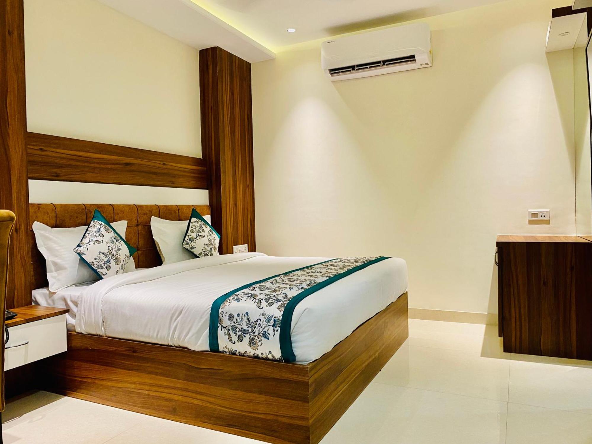 Hotel White House Walking Distance From Golden Temple- With Parking Amritsar Dış mekan fotoğraf
